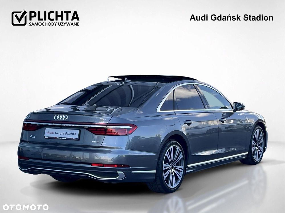 Audi A8 - 6