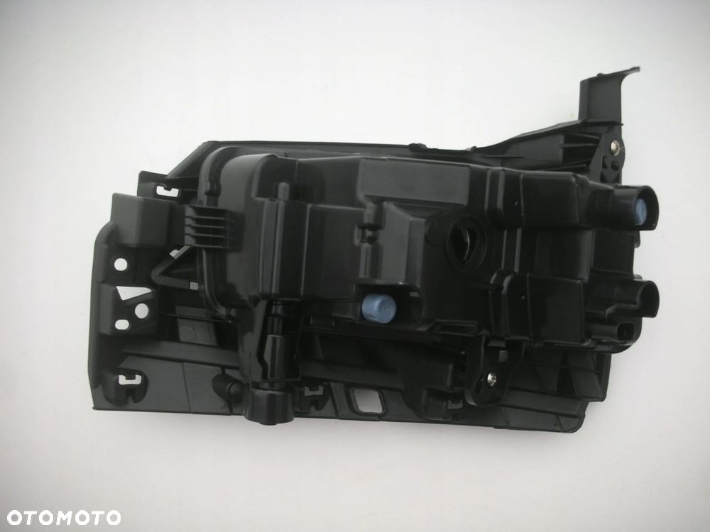 2G0 POLO 2018- DRL LED + MOCOWANIE PRAWY HALOGEN - 2