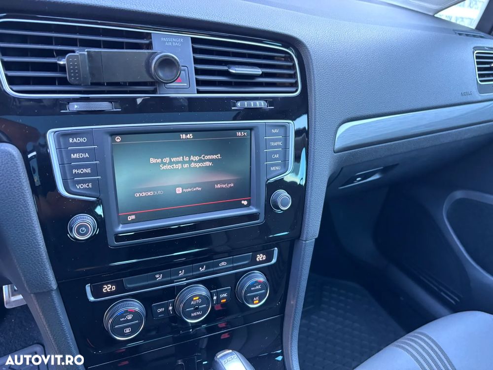 Volkswagen Golf 1.6 TDI BlueMotion Technology DSG Allstar - 24