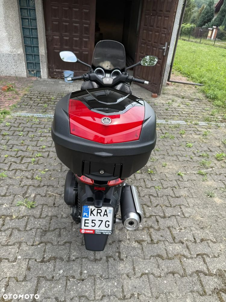 Yamaha X-max - 3