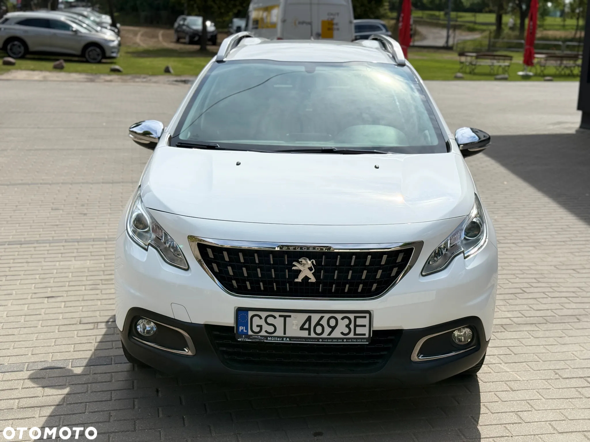 Peugeot 2008 1.6 BlueHDi Style - 11