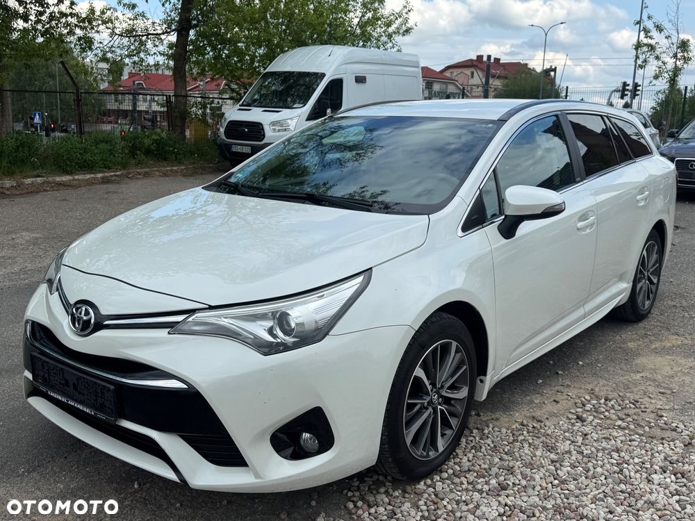 Toyota Avensis Touring Sports 1.8 Multidrive S Edition-S - 1
