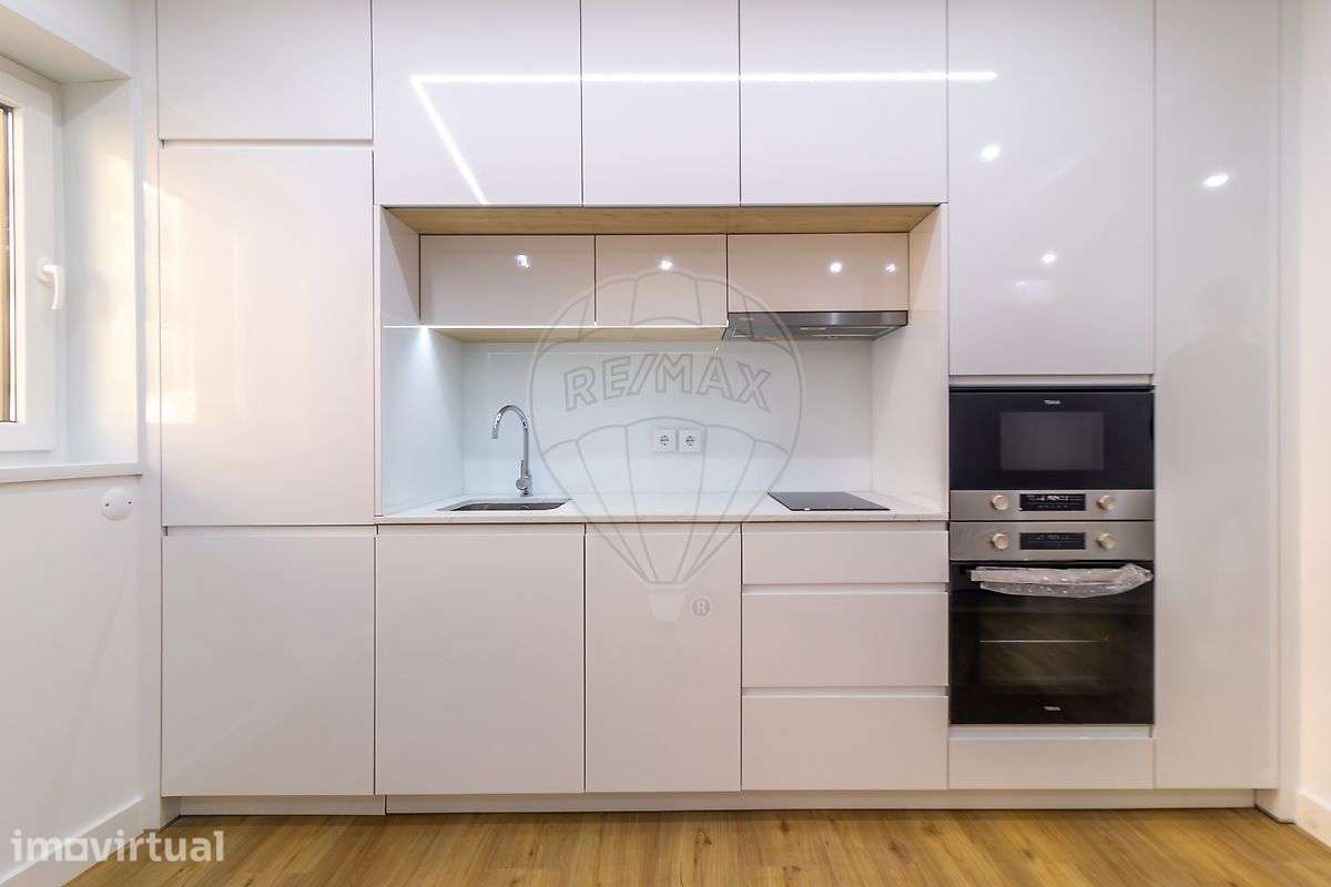 Apartamento T1 para venda - Grande imagem: 2/17