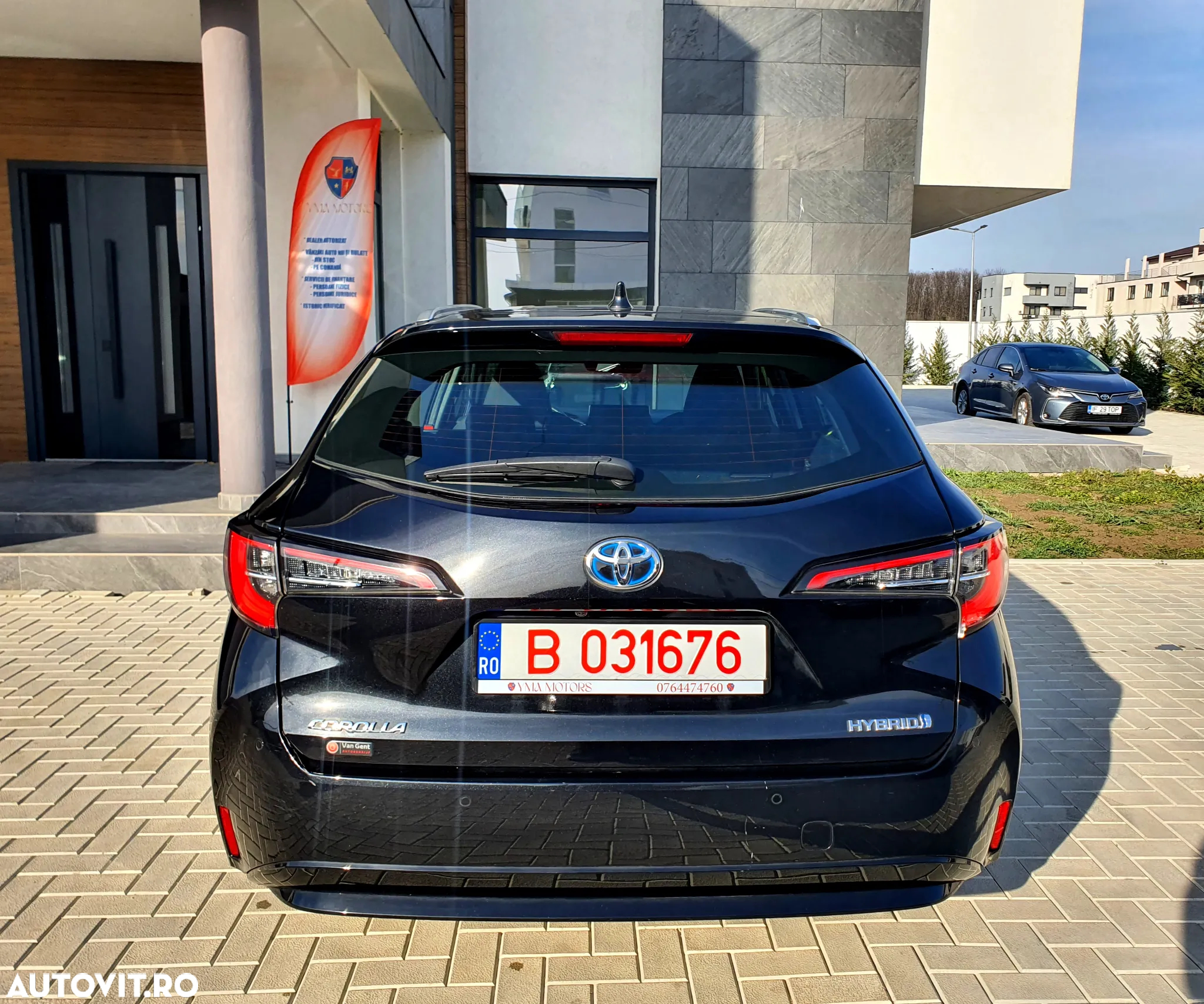 Toyota Corolla 1.8 Hybrid Touring Sports Business Edition - 8
