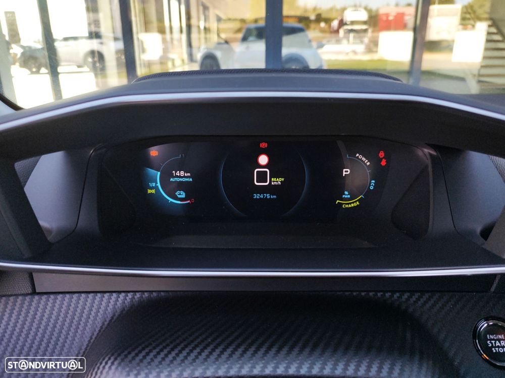 Peugeot e-208 50 kWh Allure - 24