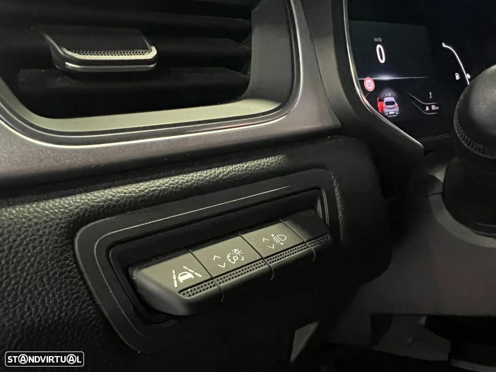 Renault Captur 1.0 TCe Techno - 28