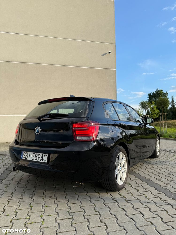 BMW Seria 1 116i - 4