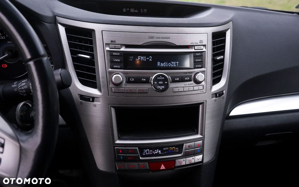 Subaru Legacy 2.0R Comfort - 16
