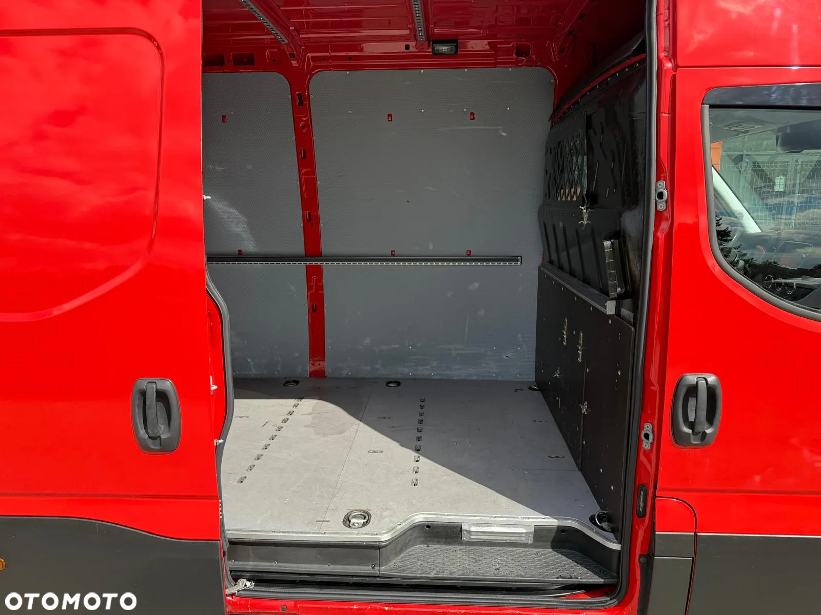 Iveco Daily 35S180, L4H2, Winda, Bardzo zadbany - 21
