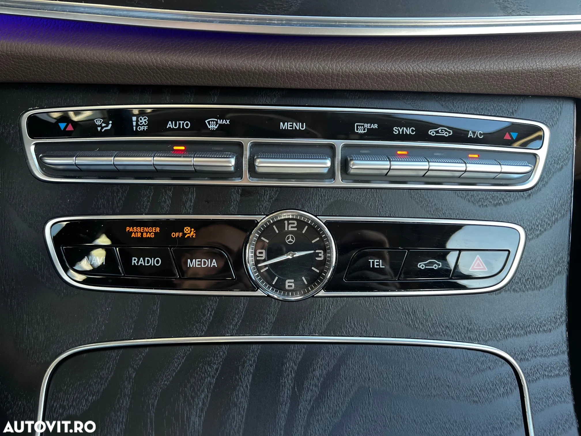 Mercedes-Benz E 220 d 4MATIC Aut. - 16
