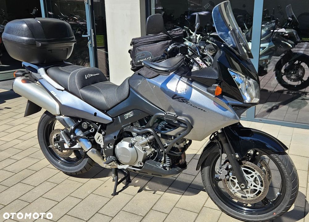 Suzuki DL - 3