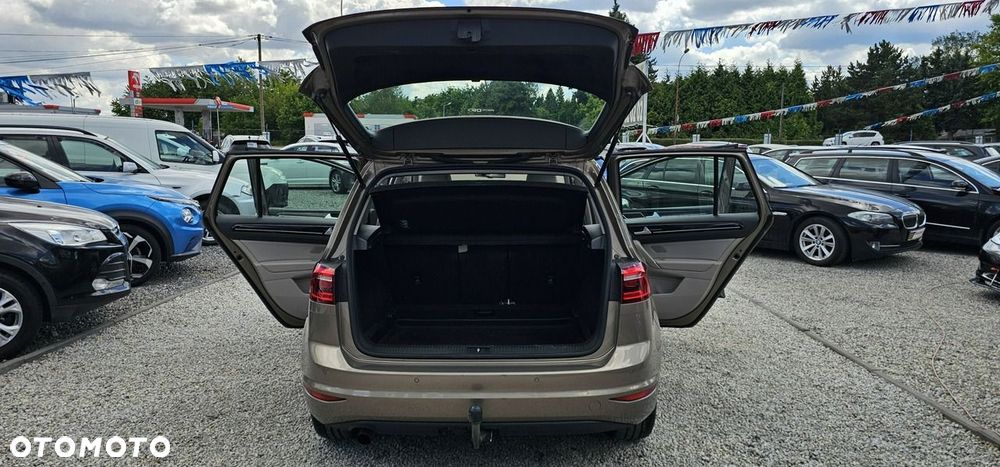 Volkswagen Golf Sportsvan - 17