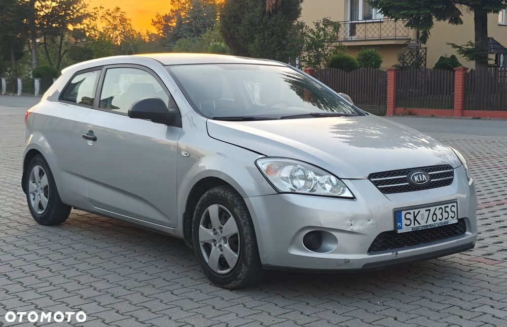 Kia Ceed 1.4 Comfort - 4