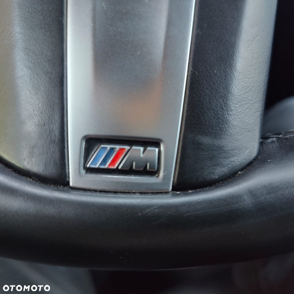 BMW Seria 3 320i - 18