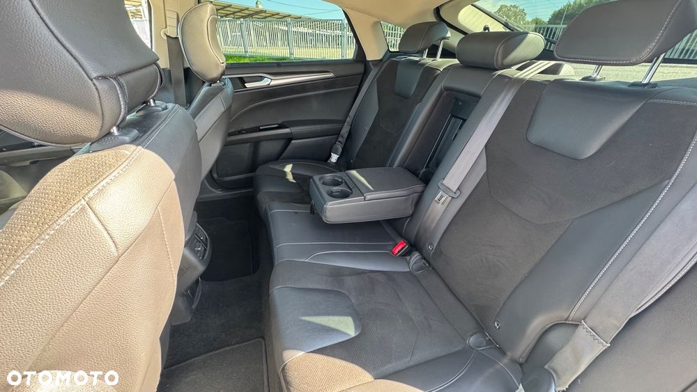 Ford Mondeo 2.0 EcoBoost ST-Line X - 17