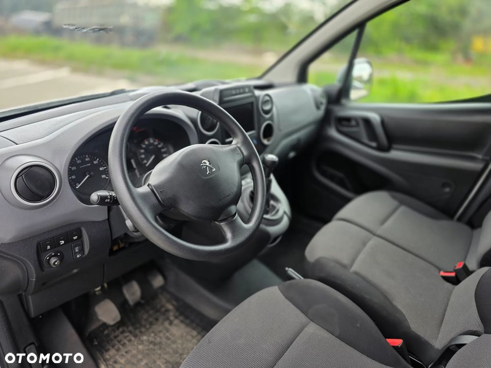Peugeot Partner - 13