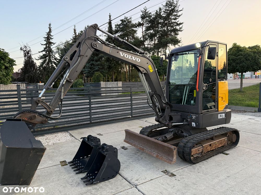 Volvo EC27D - 1