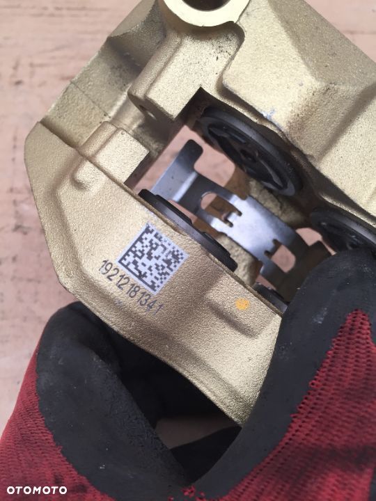 #J/4 BMW R1250GS K50 R1250GS ADV K51 R1250RT K52 S1000RR K67 ZACISK HAMULCOWY PRZÓD PRZENI PRAWY - 5