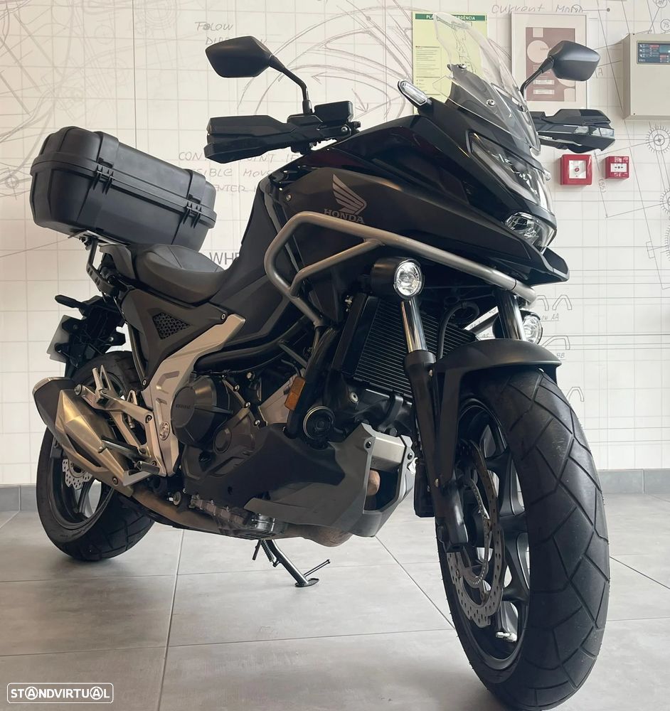 Honda NC750X - 1