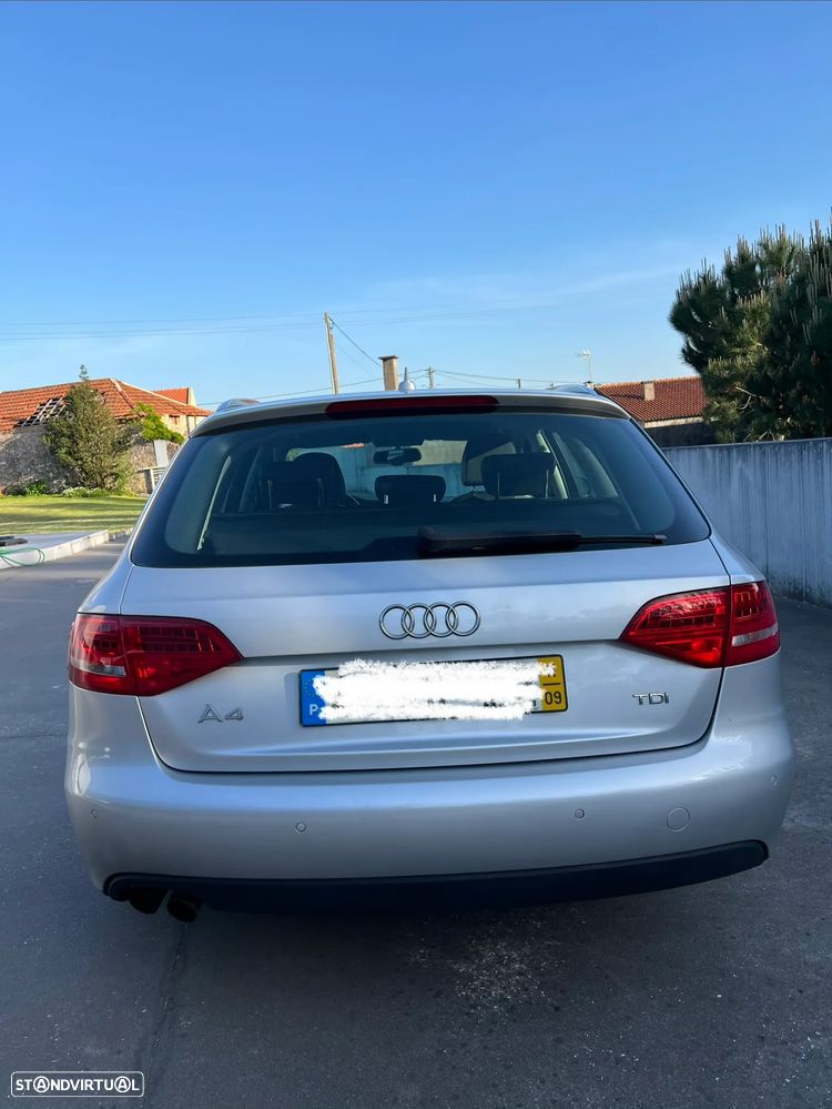 Audi A4 Avant 2.0 TDI Advance - 1