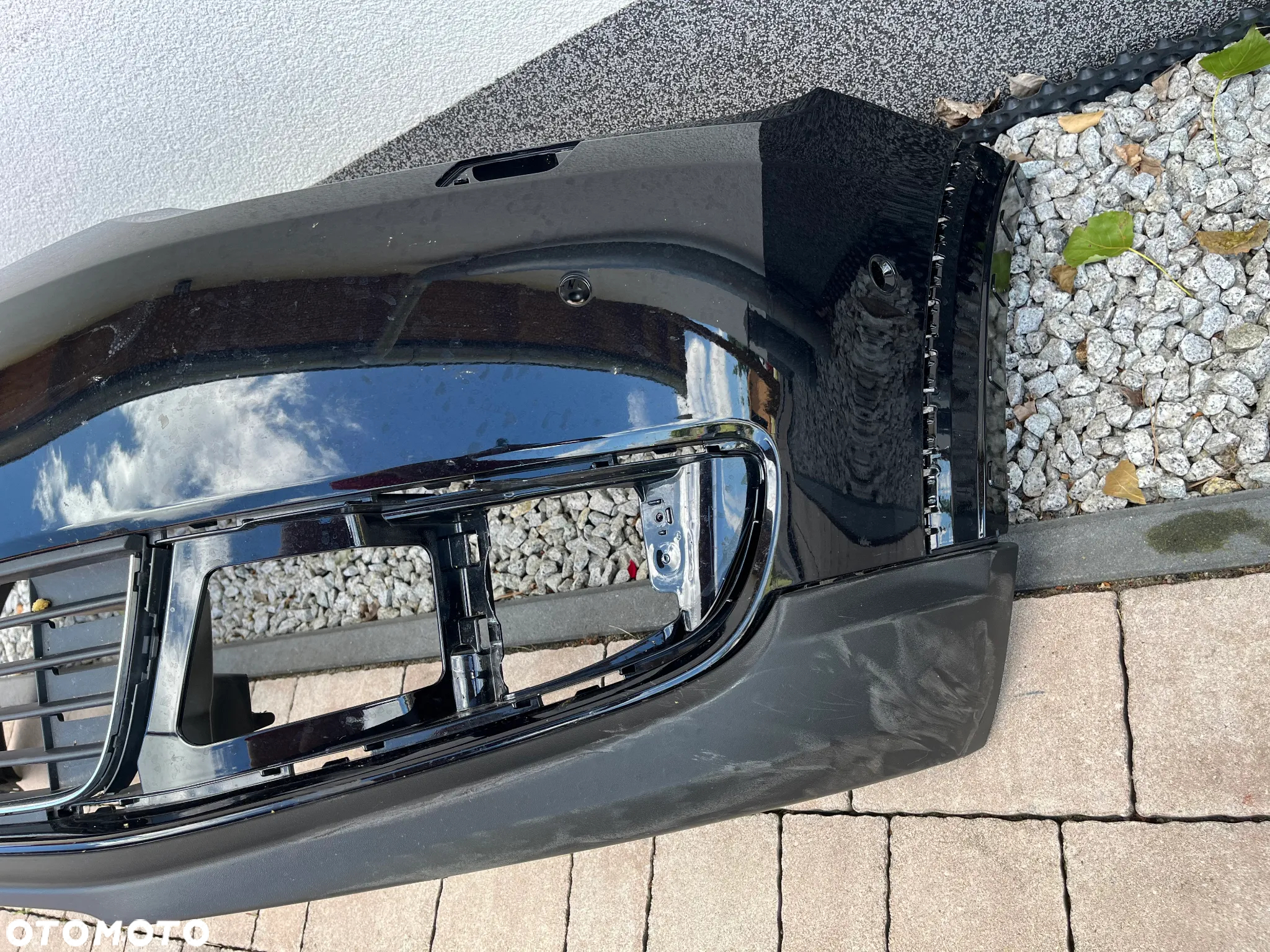 VW Touran Cross zderzak przedni - 2