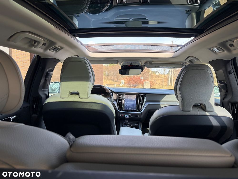 Volvo V60 T5 Geartronic Momentum - 10