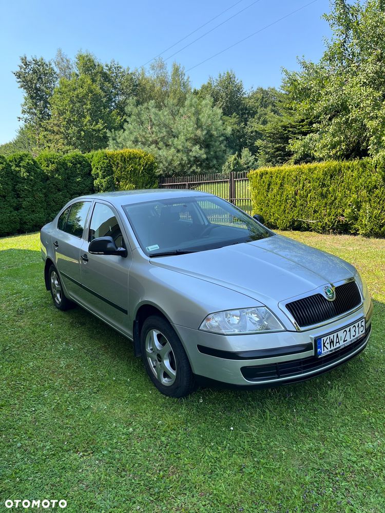 Skoda Octavia 1.6 Tour - 4
