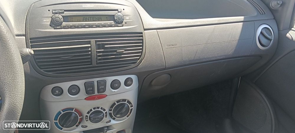 Fiat Punto 60 Sound - 12