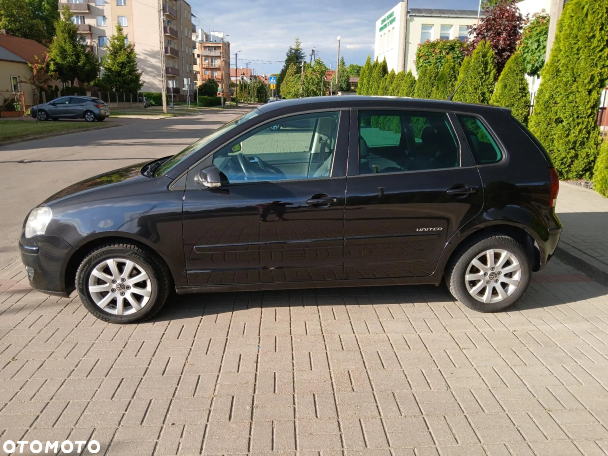 Volkswagen Polo - 2