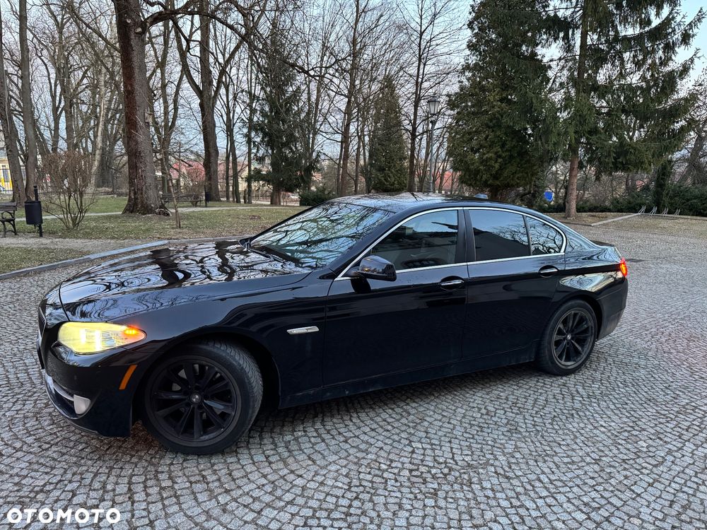 BMW Seria 5 528i - 1