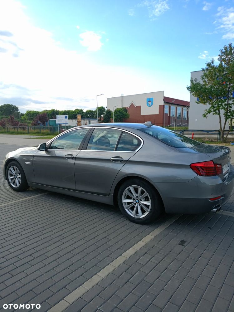BMW Seria 5 518d Business Edition - 10