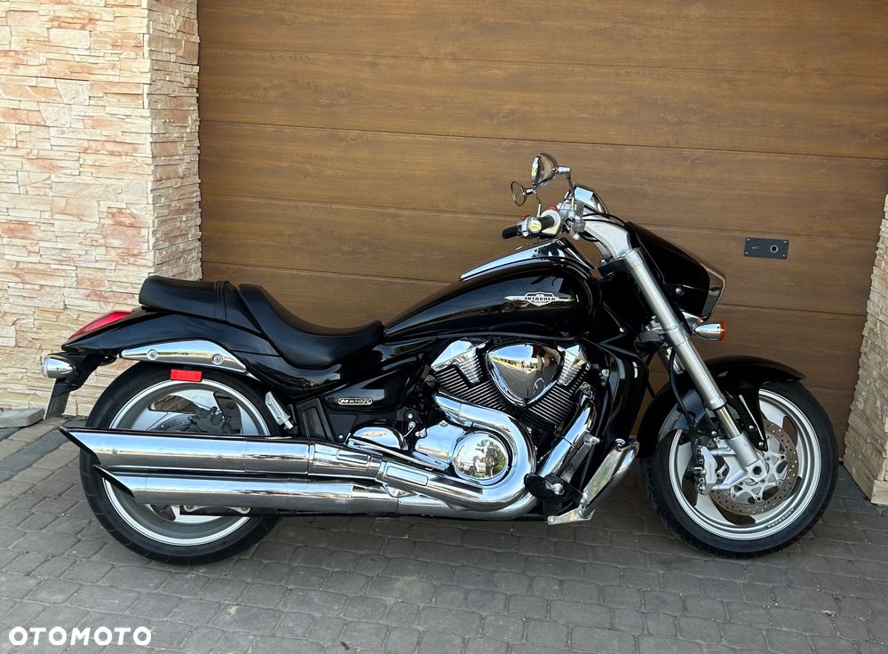 Suzuki Intruder - 6