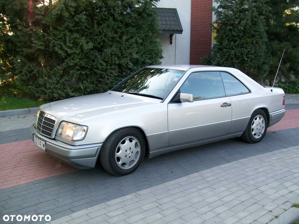 Mercedes-Benz W124 (1984-1993) - 1