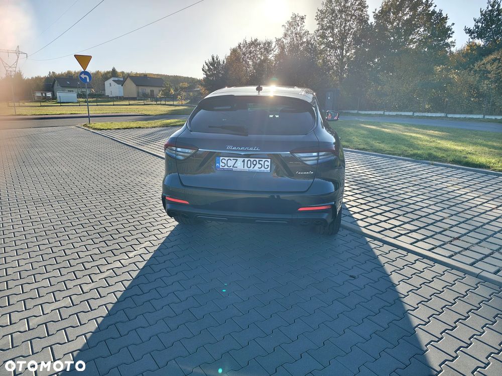 Maserati Levante Modena - 9