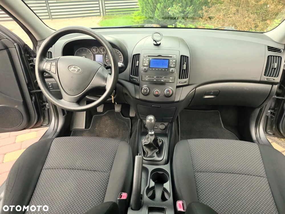 Hyundai i30 1.4 Base EU5 - 5