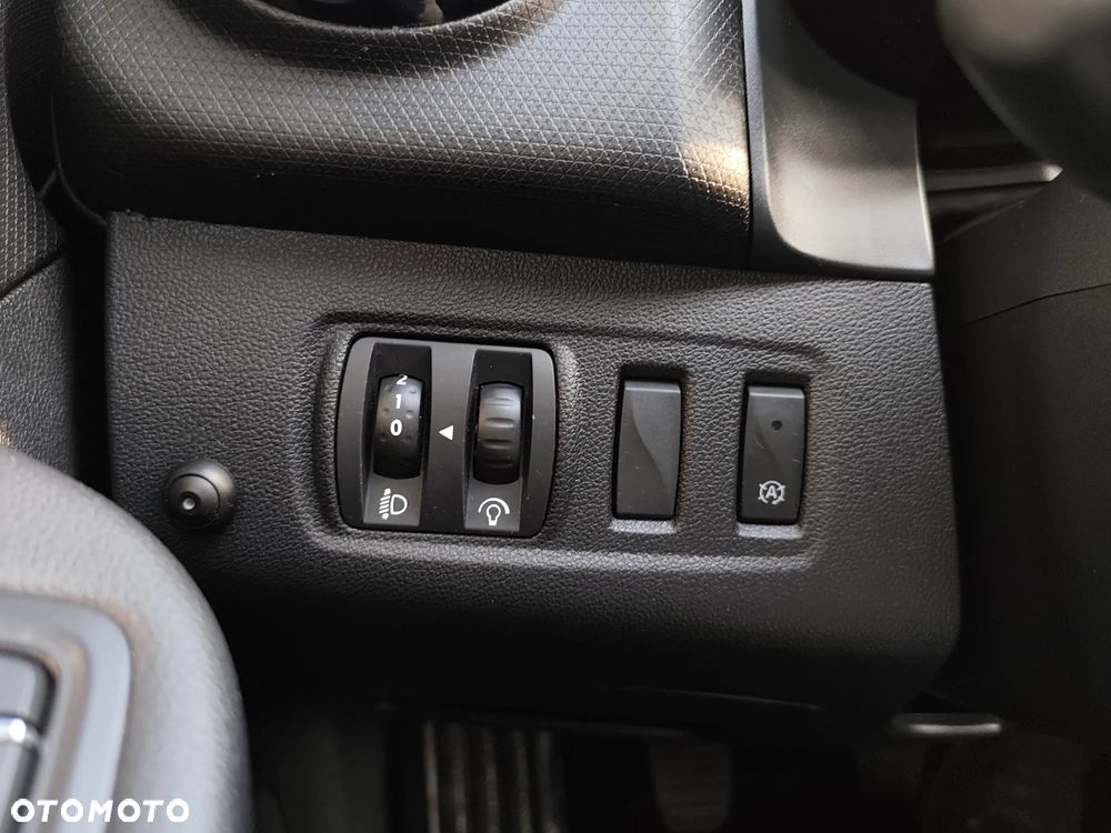 Renault Clio dCi 90 Dynamique - 27