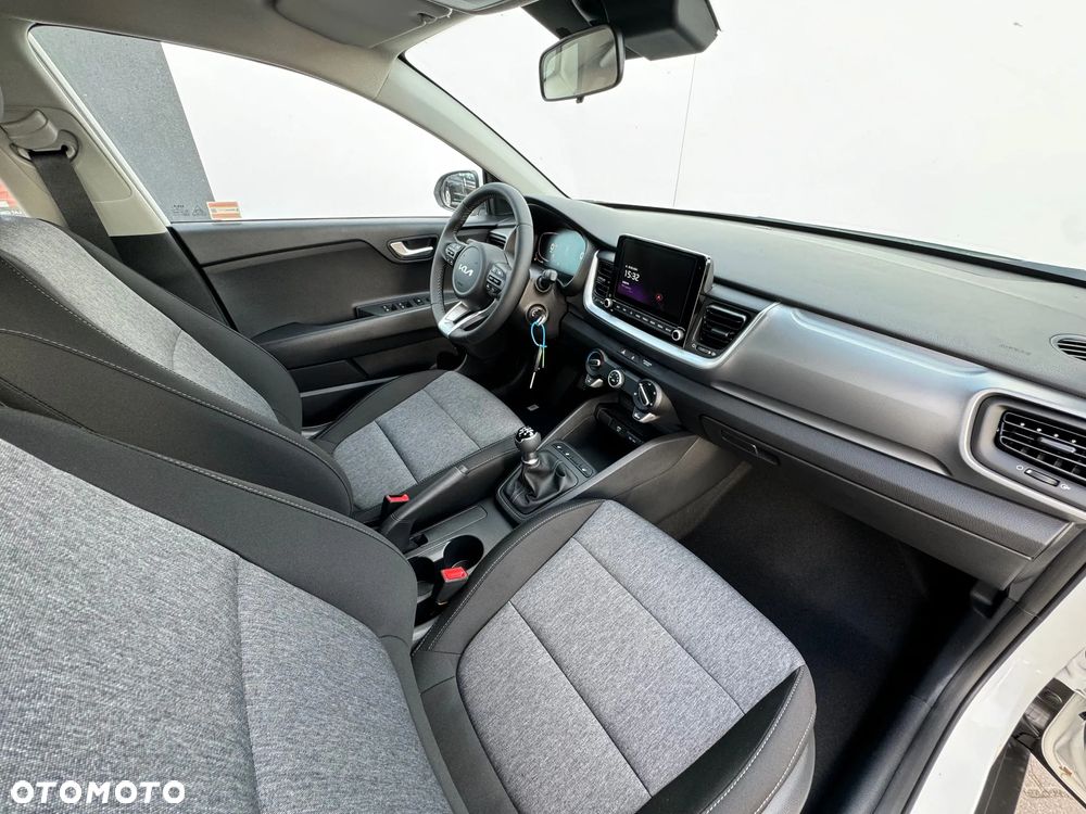 Kia Stonic 1.2 M - 6