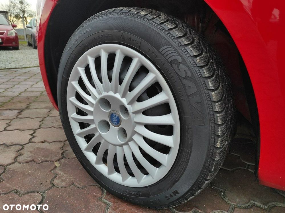 Fiat Grande Punto - 19