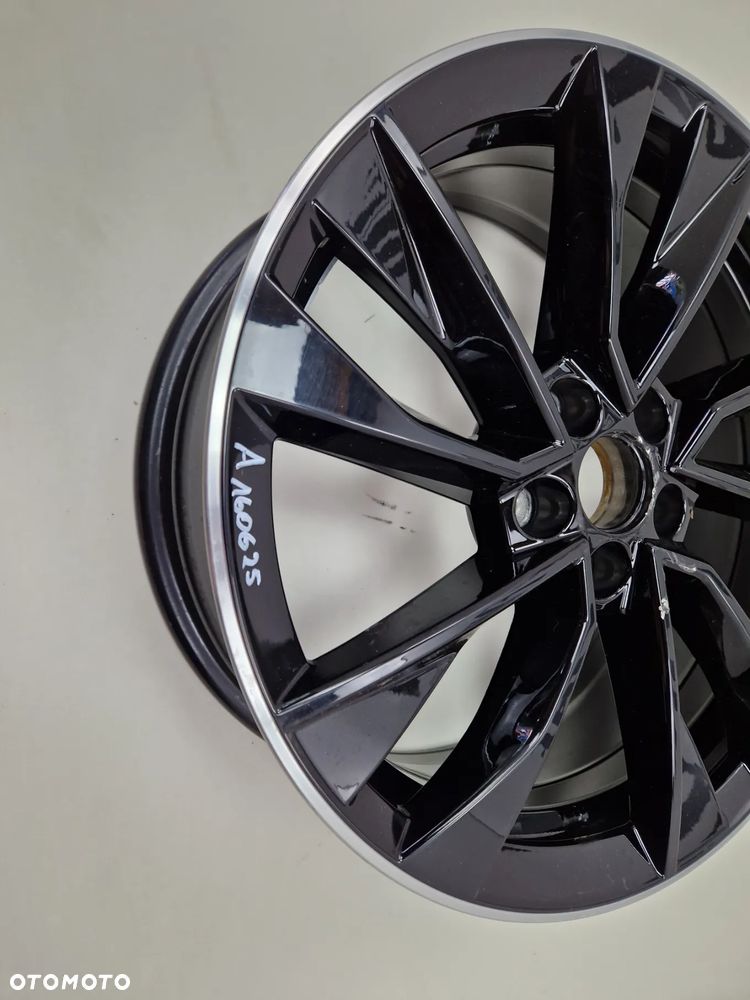 Felga Skoda Scala Kamiq 657601025 6,5Jx17H2 ET40 - 2