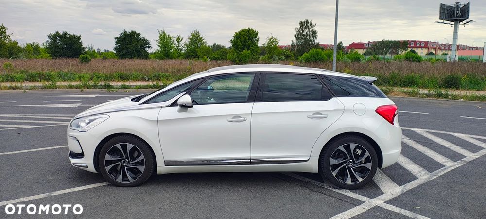 Citroën DS5 2.0 HDi SportChic - 3