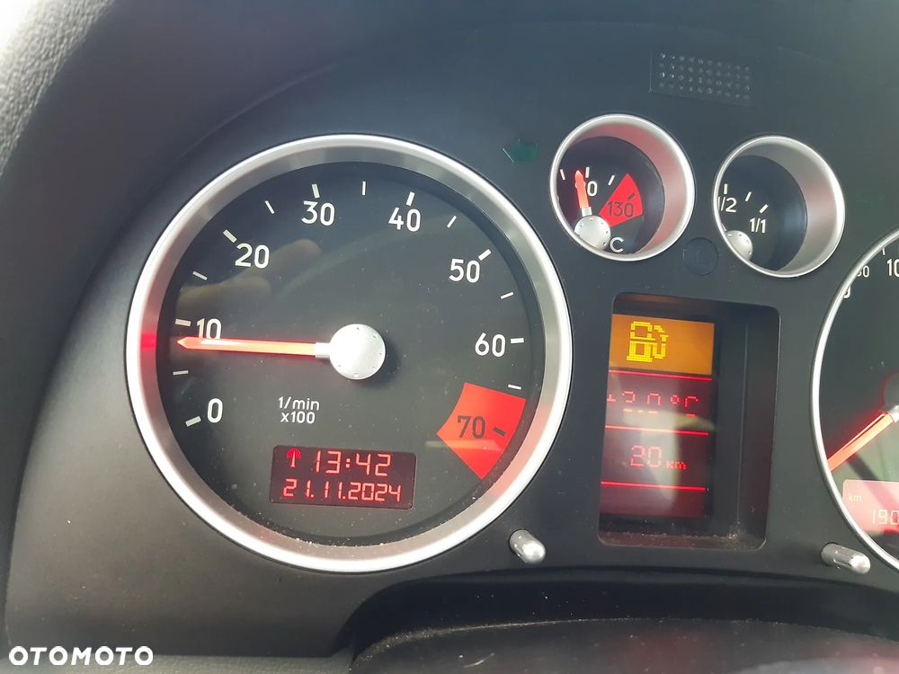 Audi TT Coupé 1.8T - 28