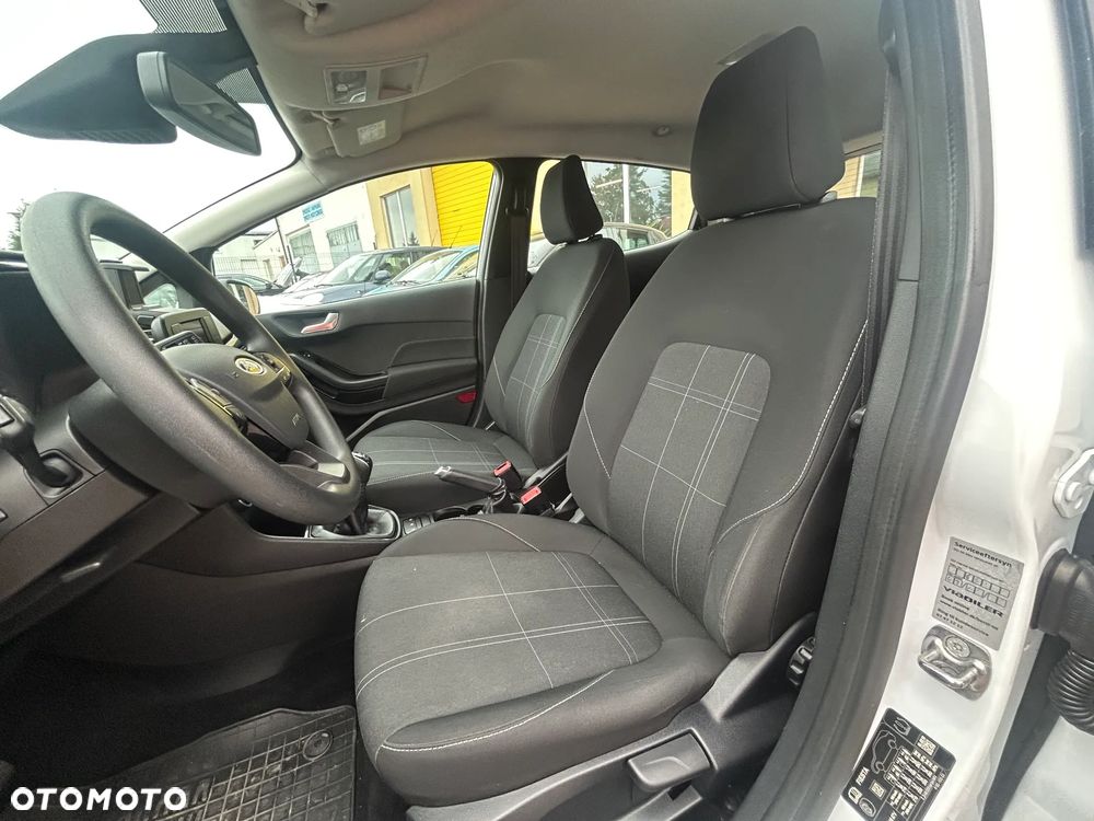Ford Fiesta 1.1 S&S TREND - 16