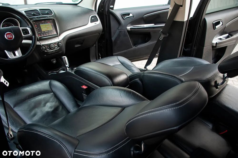 Fiat Freemont 2.0 Multijet Urban AWD - 29
