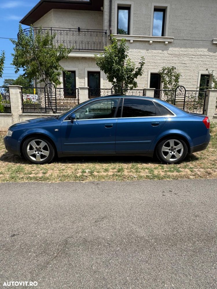 Audi A4 Limuzina - 5