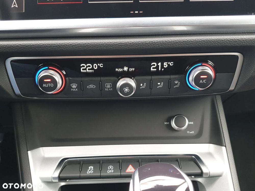 Audi Q3 35 TFSI Advanced S tronic - 34