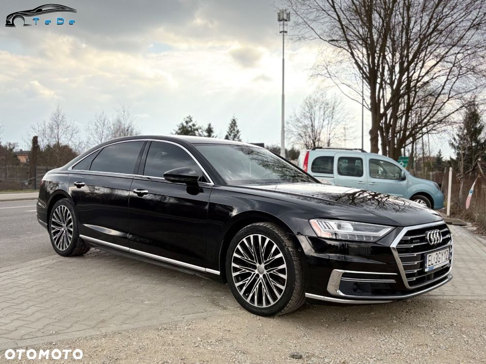 Audi A8 - 6