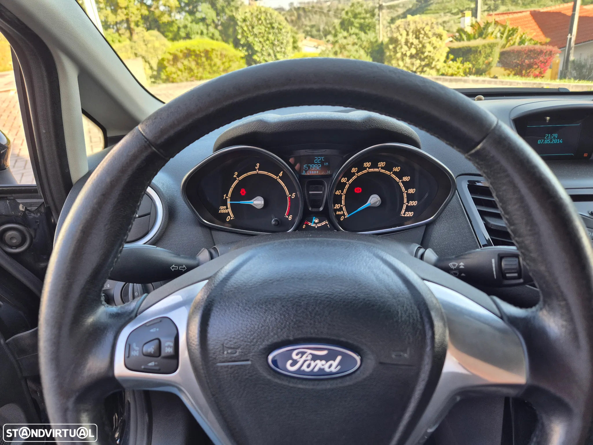 Ford Fiesta 1.5 TDCi Titanium - 12