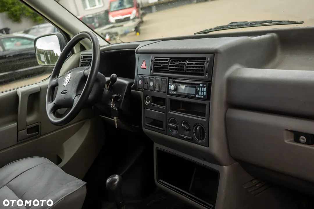 Volkswagen T4 Transporter - 18