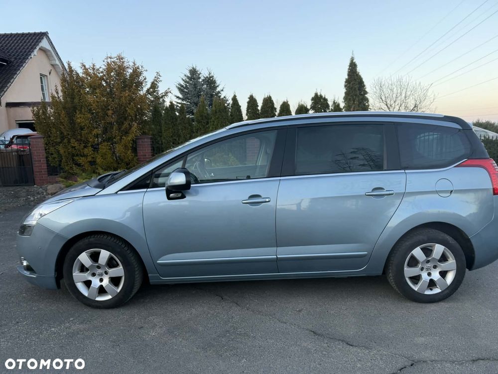 Peugeot 5008 1.6 HDi Premium - 9