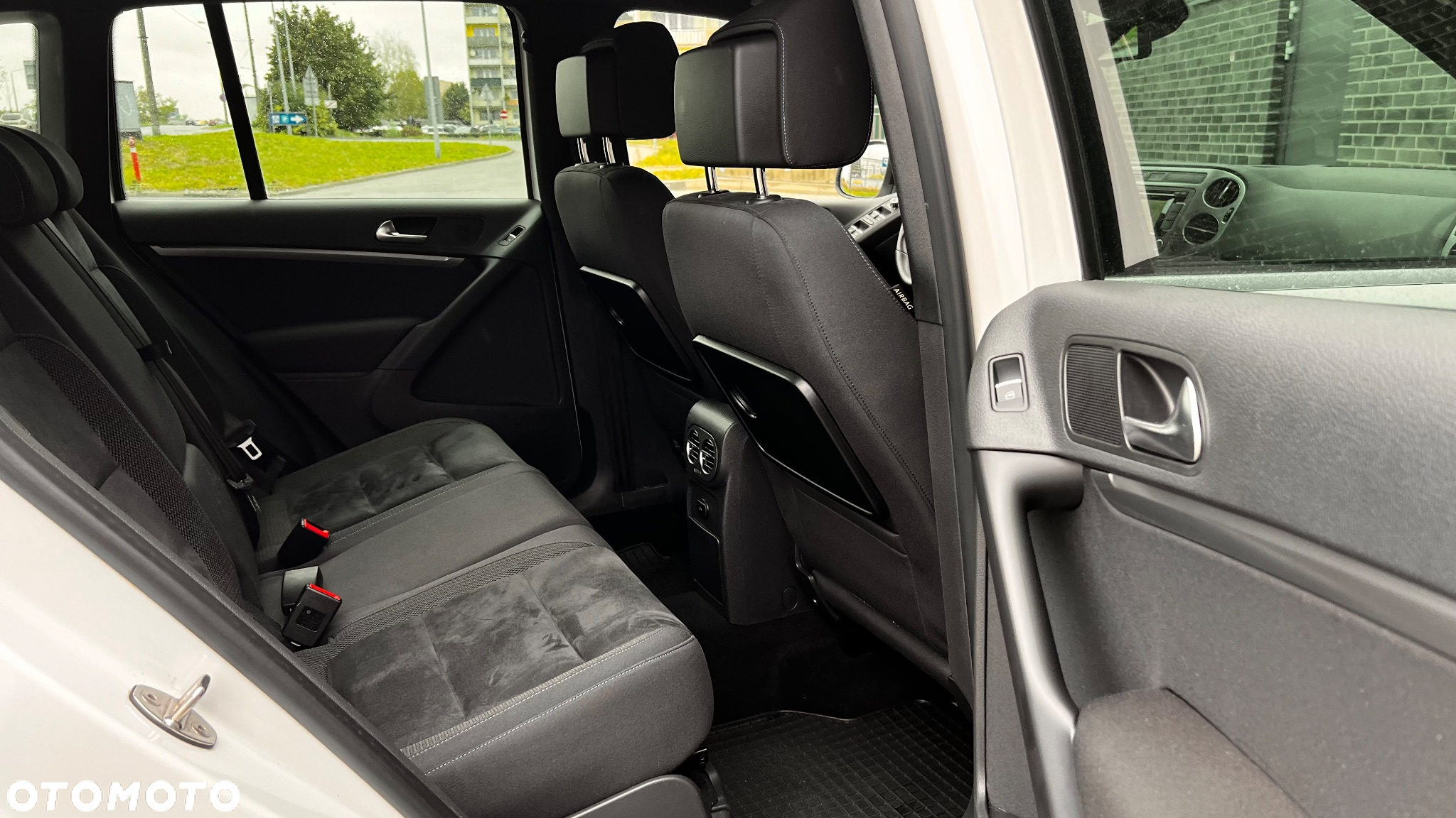Volkswagen Tiguan 2.0 TDI DPF 4Motion BlueMotion Technology CityScape - 32